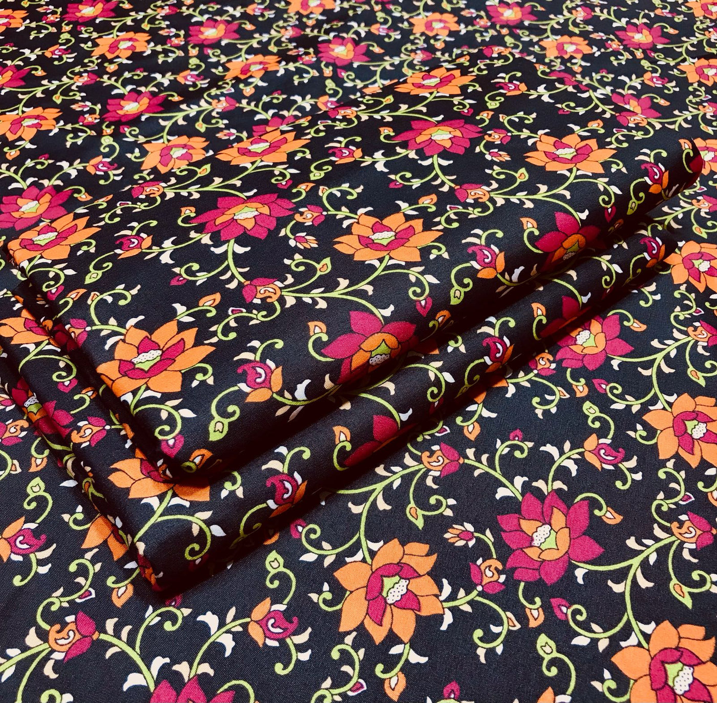 2 Pcs Very Beautifully Colours And Design